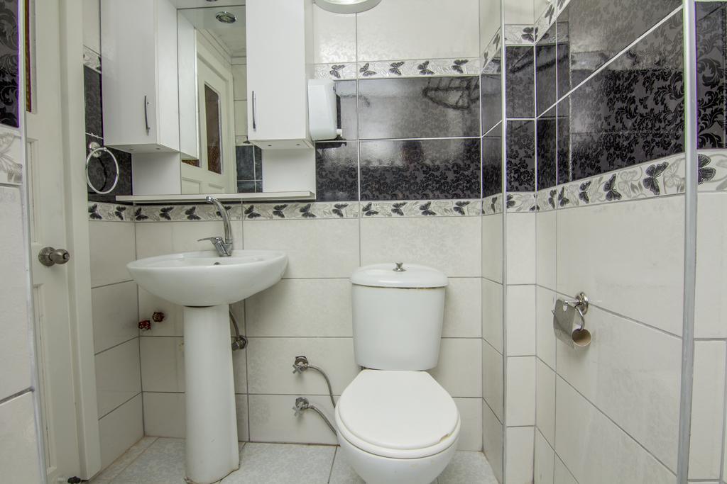 Ertek Hotel Олудениз Экстерьер фото