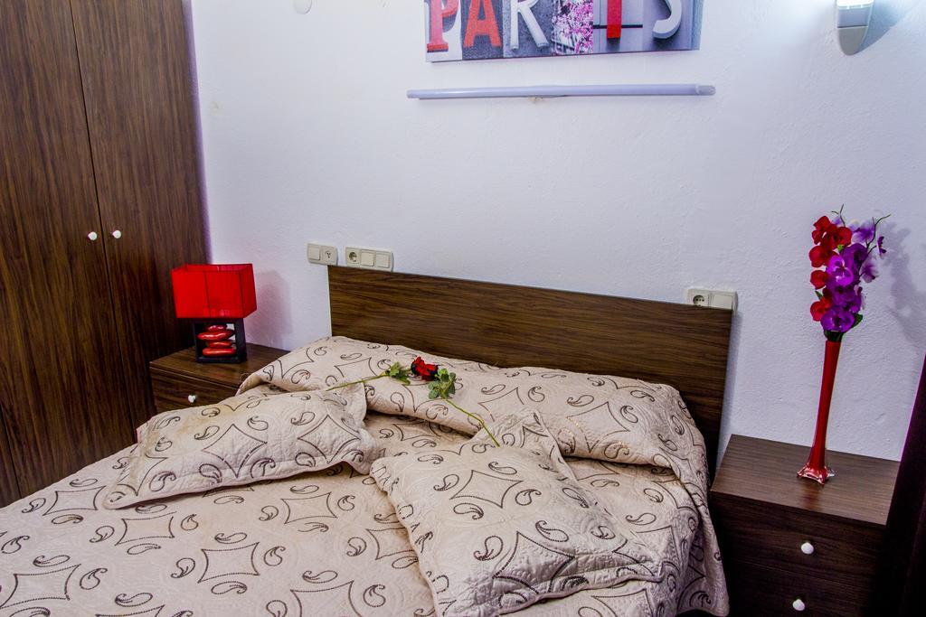 Ertek Hotel Олудениз Экстерьер фото